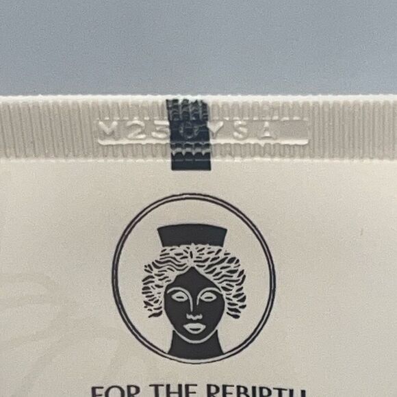 Charlotte Tilbury Goddess skin clay mask new in box 2.5 oz - Picture 7 of 7